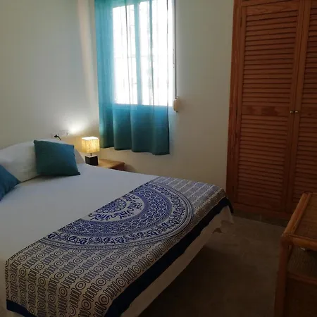 Lirios Плая-де-Ширако