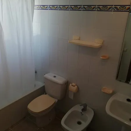 Lirios Apartment *